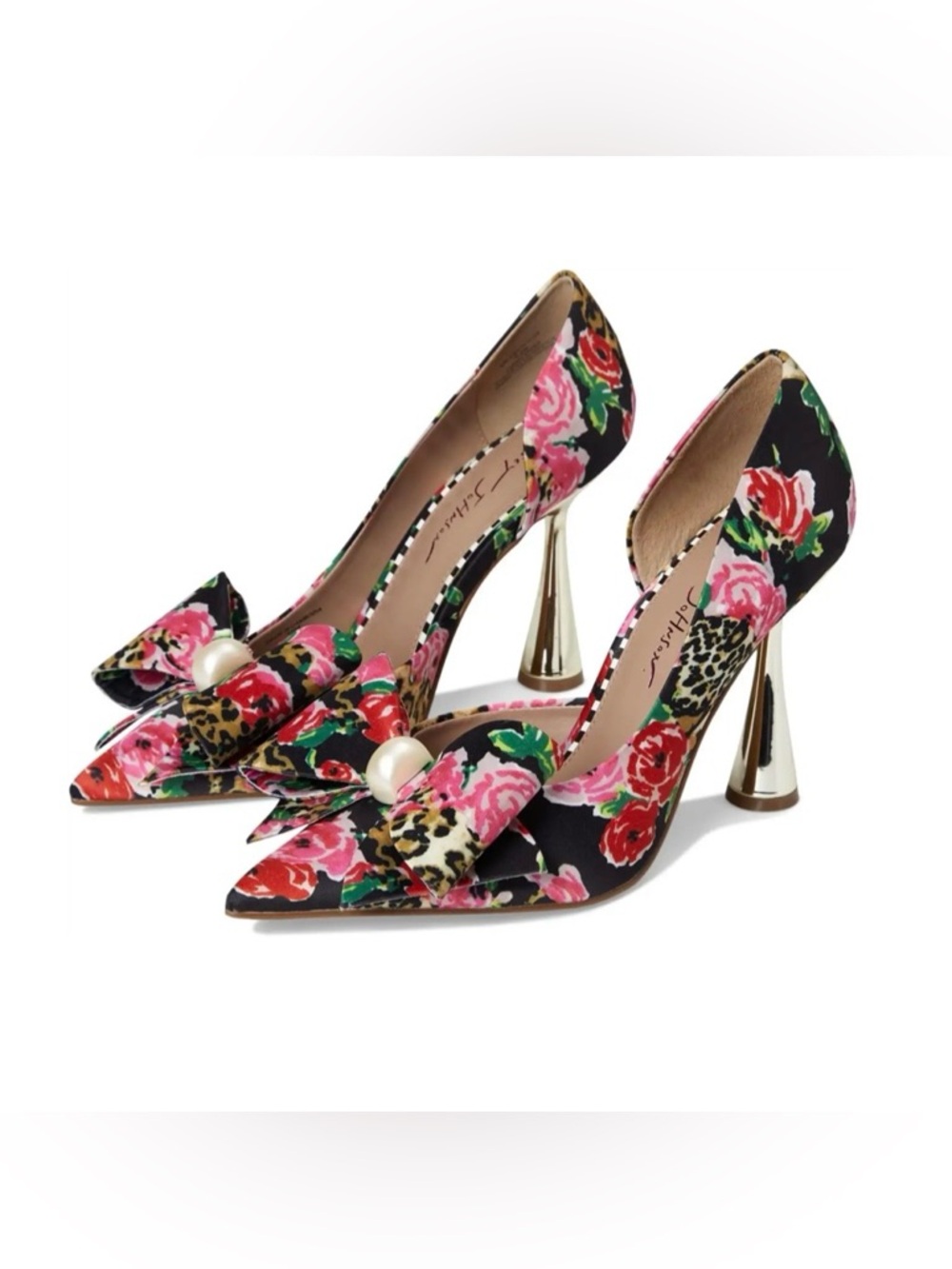 KYLIEE pointed-toe pumps by Betsey Johnson linen the DITSY FLORAL multi-print.